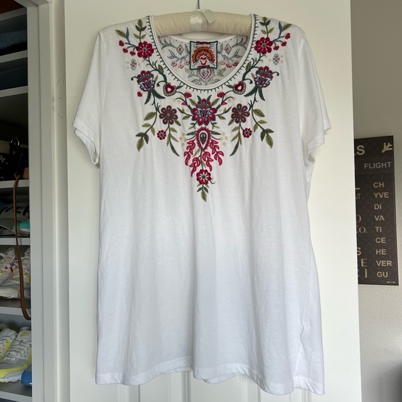 Johnny Was Tops - Johnny Was Embroidered T-Shirt